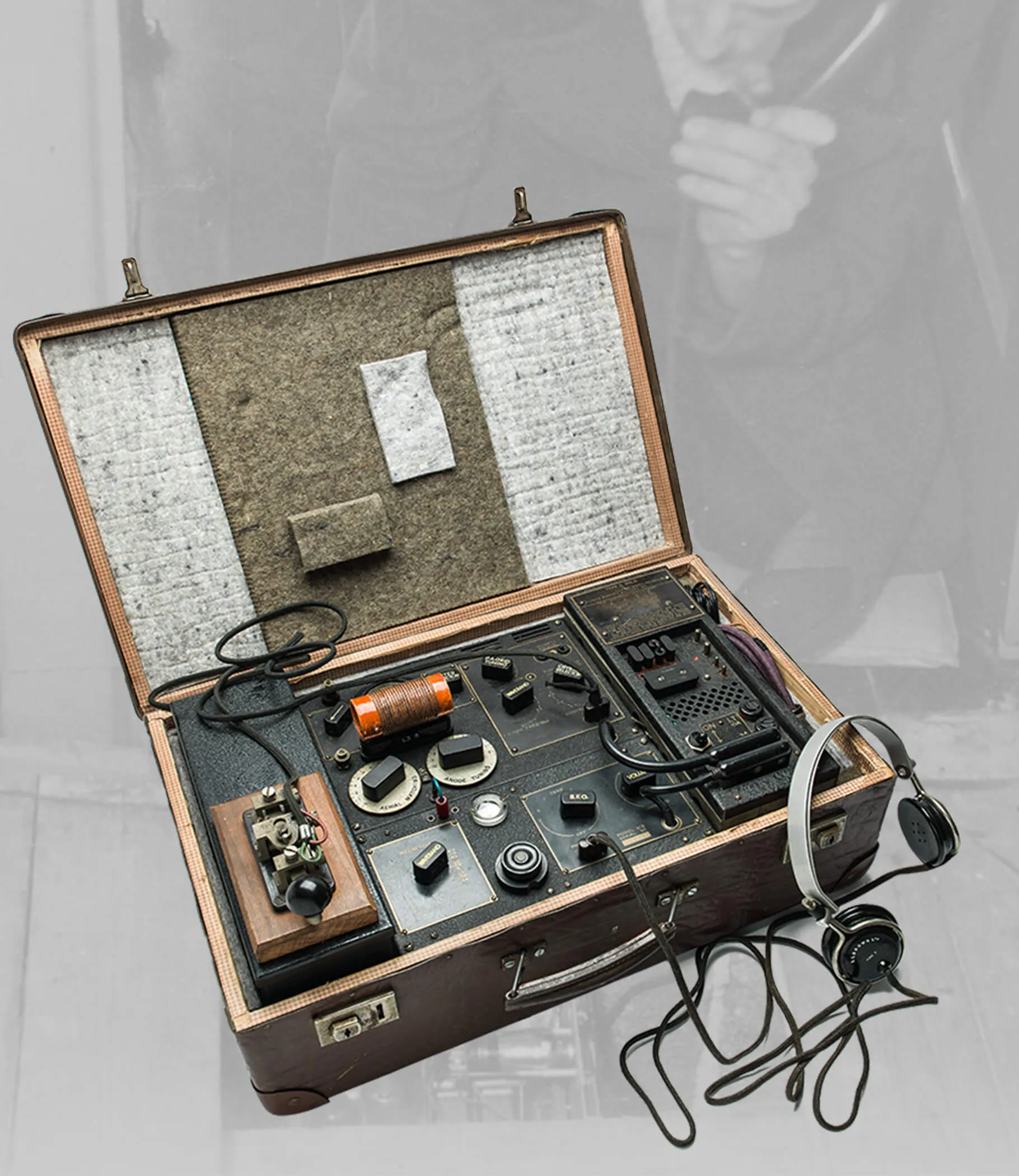 100 Objects